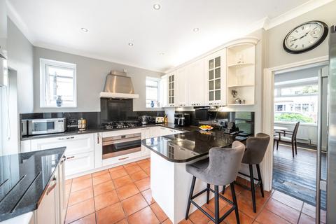 4 bedroom detached house for sale, Pitts Road, Slough, Berkshire