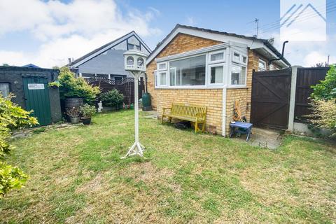 Waarem Avenue, Canvey Island