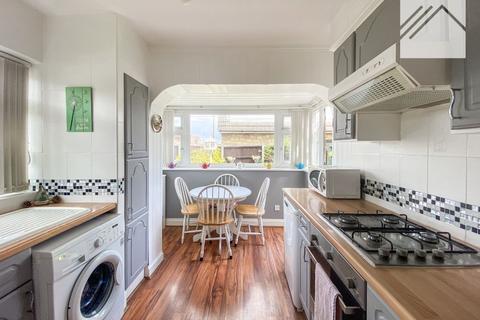 1 bedroom bungalow for sale, Waarem Avenue, Canvey Island