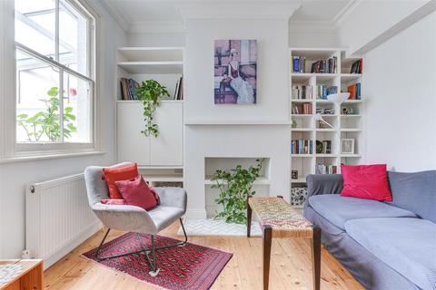 25 Livingstone Road, London, N13 4SD