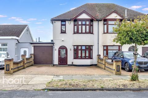 Frederick Road, Rainham