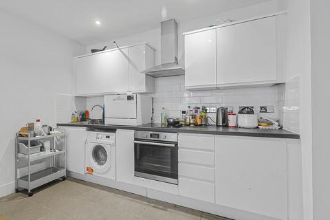 2 bedroom apartment for sale, 2 Artichoke Hill, London, E1W