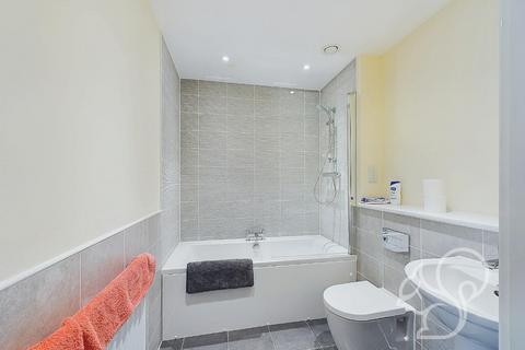 2 bedroom apartment for sale, Stable Road, Colchester
