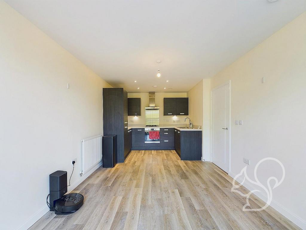 CAM01659 G0-PR0206-STILL009.jpg