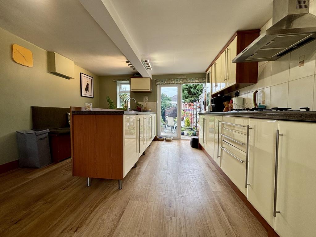 Kitchen / Breakfast