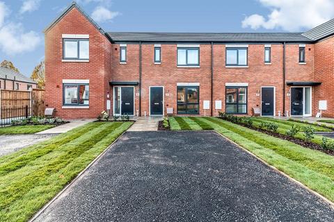 2 bedroom terraced house to rent, Berkshire Road, Greater Manchester M40