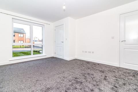 2 bedroom terraced house to rent, Berkshire Road, Greater Manchester M40