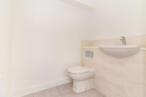 2 bedroom terraced house to rent, Berkshire Road, Greater Manchester M40