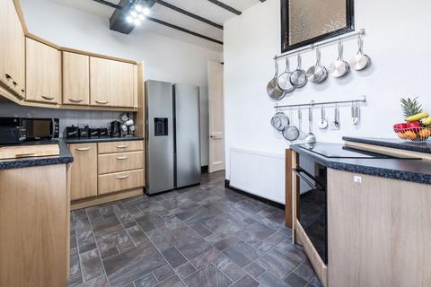 2 bedroom flat for sale, West Main Street, Broxburn, EH52