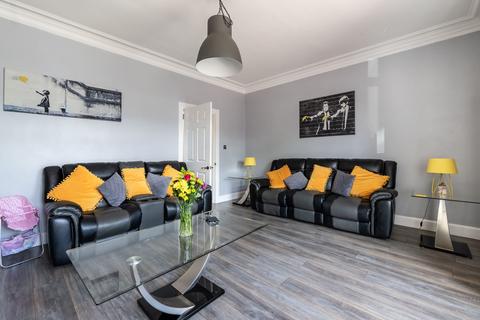 2 bedroom flat for sale, West Main Street, Broxburn, EH52