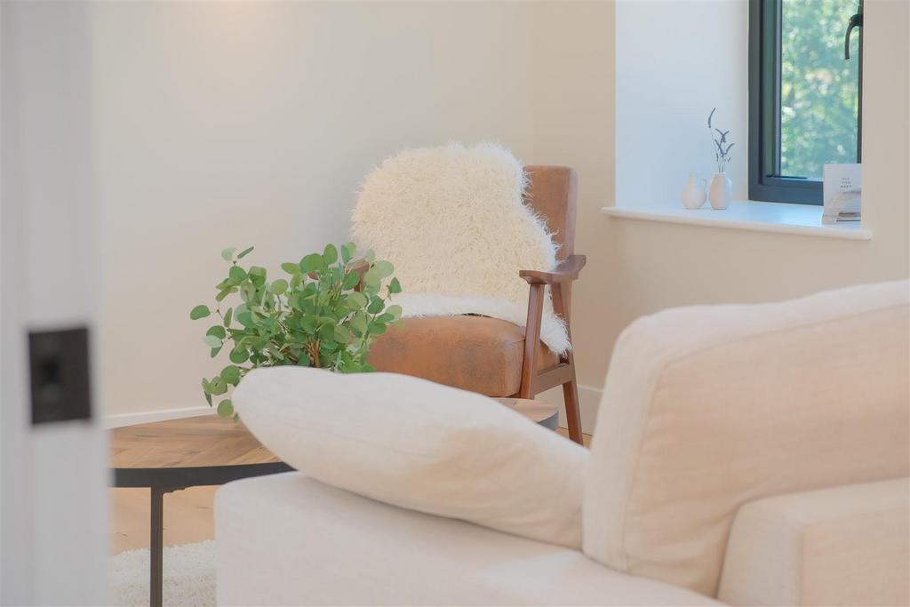 Parry Willow Herb Pengover-32.jpg