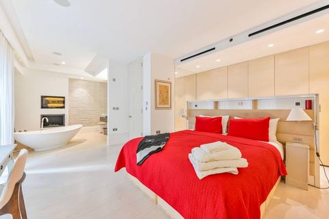 4 bedroom house to rent, Adams Row, Mayfair, London, W1K