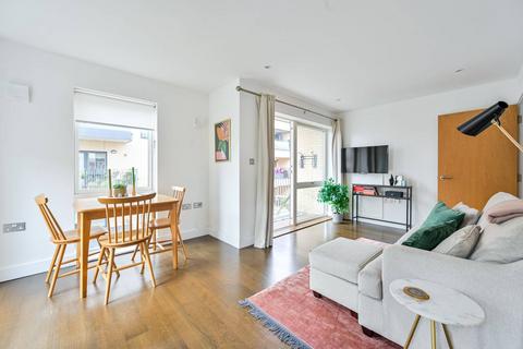 Freda Street, Bermondsey, London, SE16