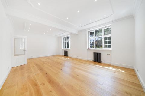 Alvanley Court, Finchley Road, NW3