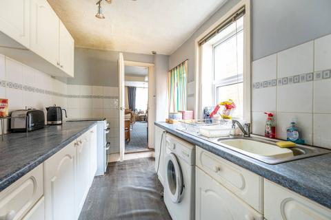 3 bedroom end of terrace house for sale, Adine Road E13, Plaistow, London, E13