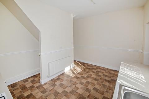 2 bedroom terraced house to rent, Bell Lane, Bury, BL9