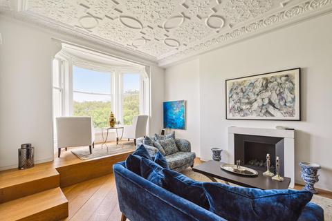5 bedroom flat to rent, Wellington Court, Knightsbridge, London, SW1X