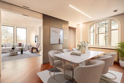 5 bedroom flat to rent, Wellington Court, Knightsbridge, London, SW1X
