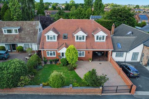5 bedroom detached house for sale, Springfield Avenue, Sandiacre