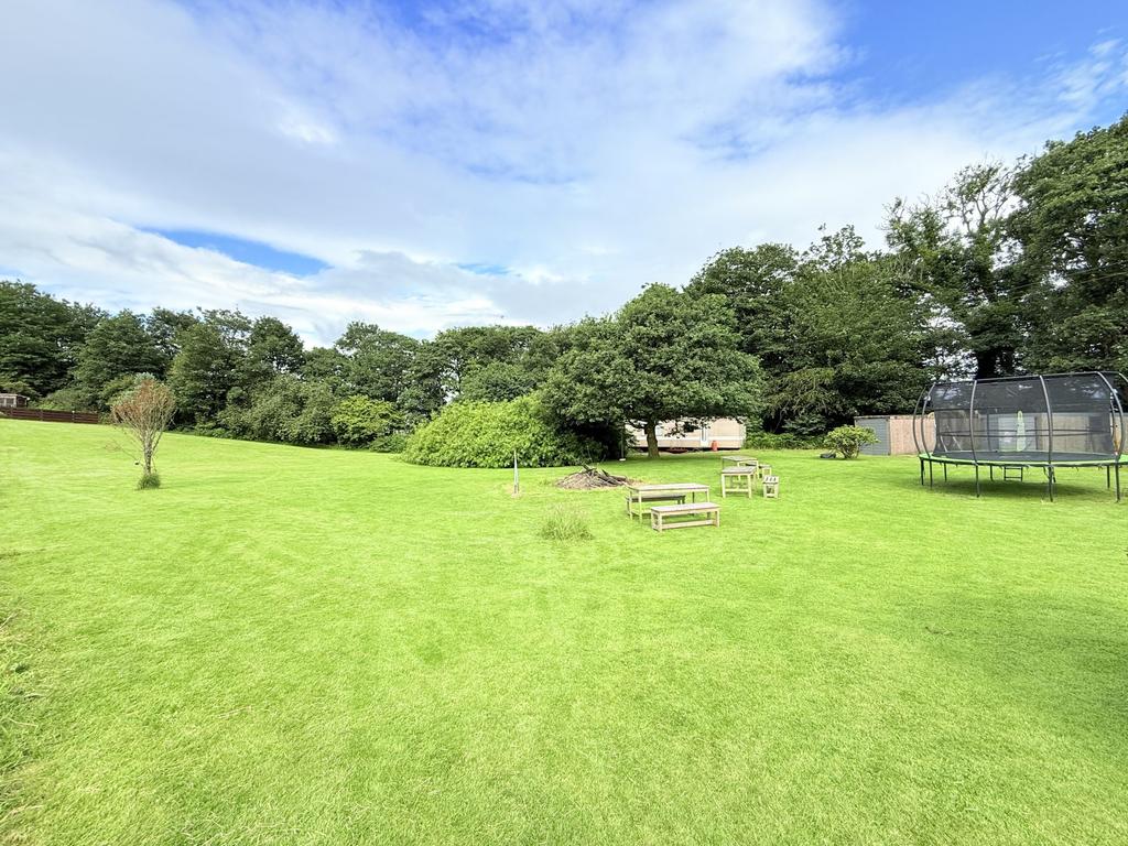 Glenburnie, Mouswald, Dumfries, DG1 4 LT - Braidwoo