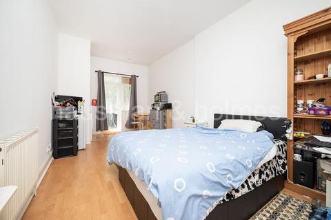 undefined, Golders Green Road, NW11