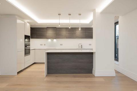 2 bedroom flat to rent, Kensington Gardens Square, London W2