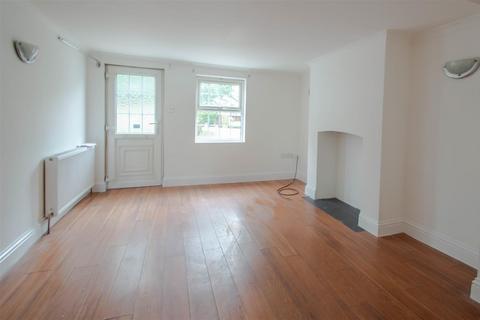 7 New Row, Castle Camps, Cambridge, CB21 4SZ