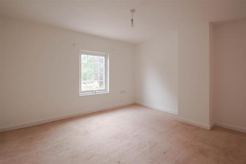 7 New Row, Castle Camps, Cambridge, CB21 4SZ