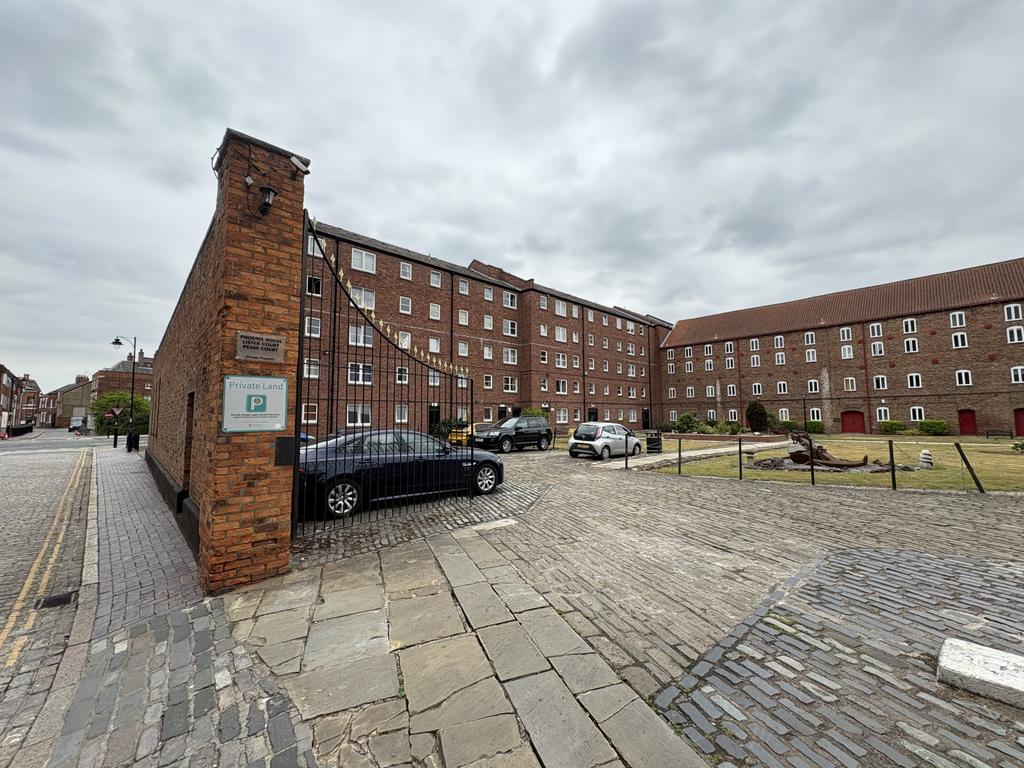 One Bedroom Apartment