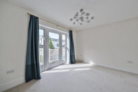 undefined, Green Park,  Berkshire,  RG2