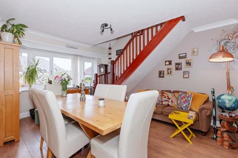 3 bedroom semi-detached bungalow for sale, Kings close, Lancing