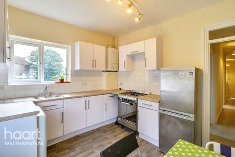 3 bedroom maisonette for sale, Warner Road, Walthamstow