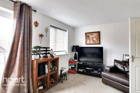 undefined, Hever Close, Northampton