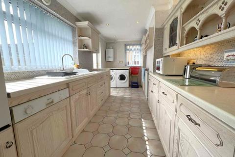 3 bedroom bungalow for sale, Halford Place, Cleveleys FY5