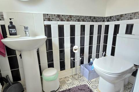 4 bedroom semi-detached house for sale, Packington Road, Hilton, Derby