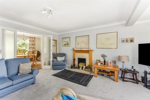 4 bedroom detached house for sale, St. Andrew Close, Horndean