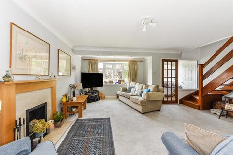 4 bedroom detached house for sale, St. Andrew Close, Horndean