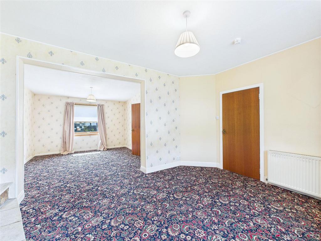 Sitting Room &amp; Family Room