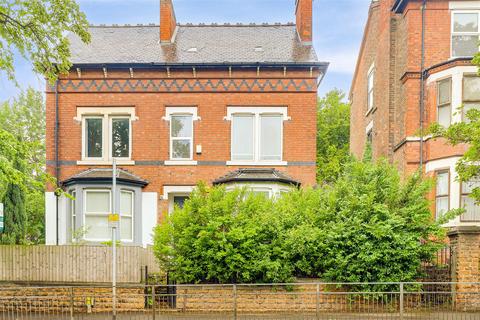 Woodborough Road, Mapperley NG3
