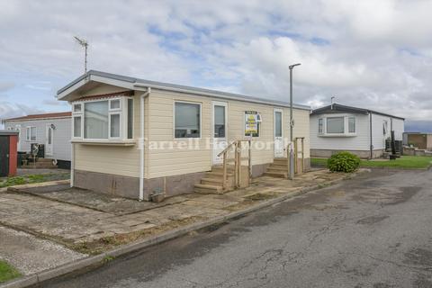 1 bedroom house for sale, West Shore Park, Barrow In Furness LA14