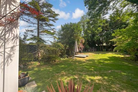 4 bedroom detached house for sale, Gresham Avenue, Westbrook, Kent