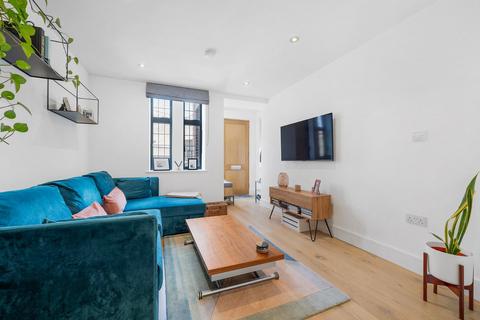181a Abbeville Road, London, SW4 9JH