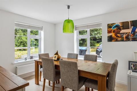 undefined, Unexpectedly Re-available due to broken chain | Cedar Avenue, Haywards Heath