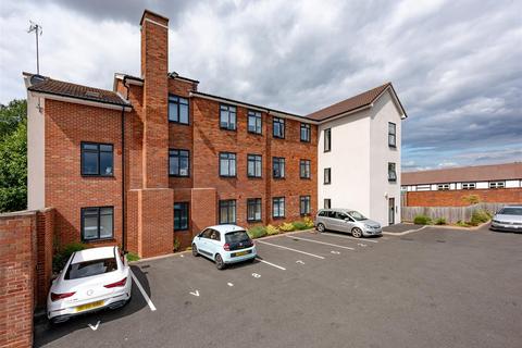 2 bedroom flat for sale, 8 Thorsten House, Rees Drive, Wombourne