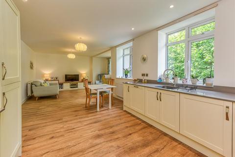 2 bedroom flat for sale, 8 Thorsten House, Rees Drive, Wombourne