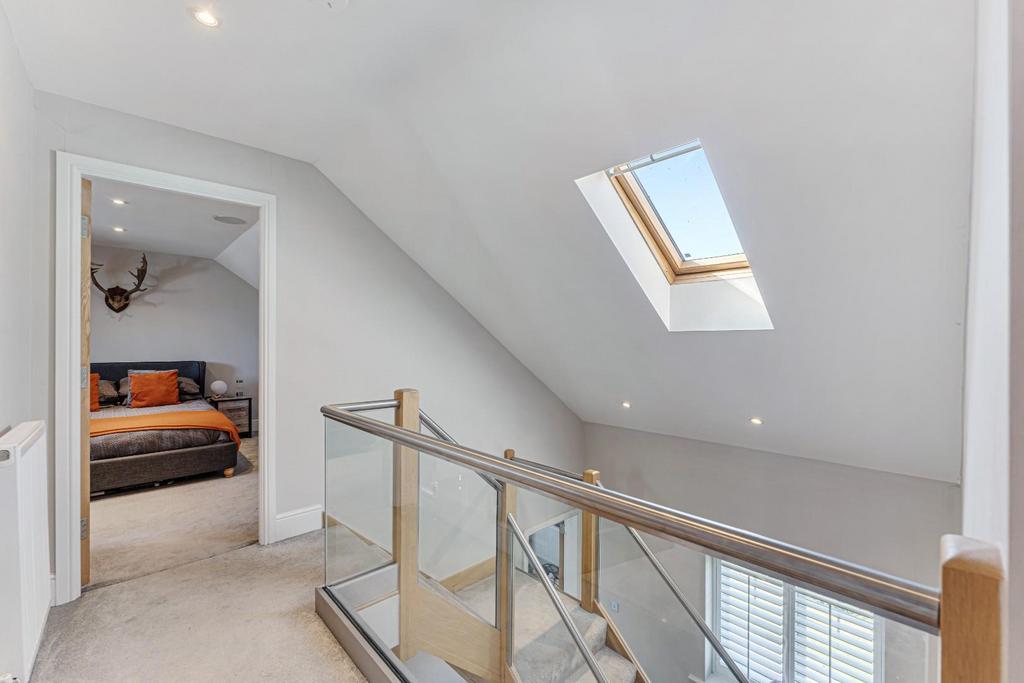 Bletchley Park Way, Wilmslow-4.jpg