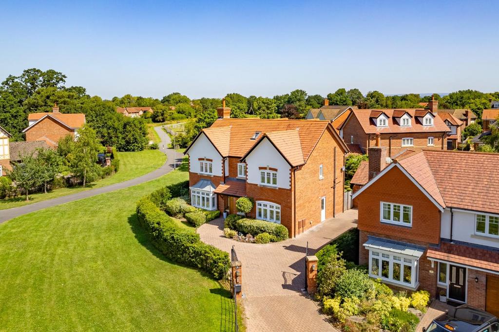 5 Bletchley Park Way, Wilmslow-23.jpg