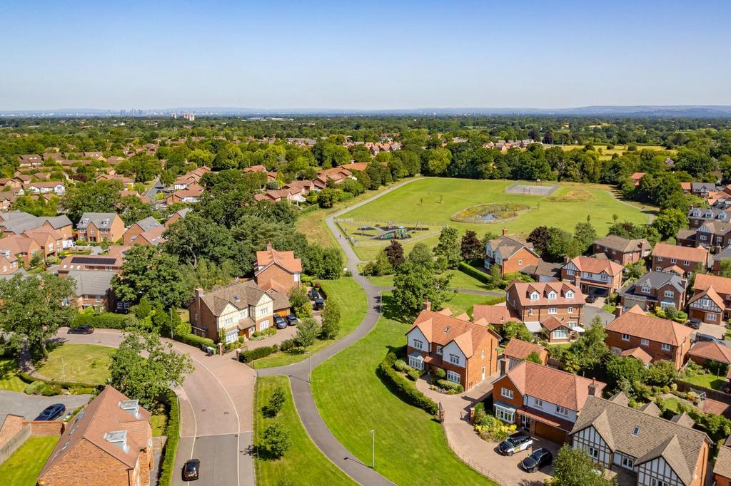 5 Bletchley Park Way, Wilmslow-26.jpg