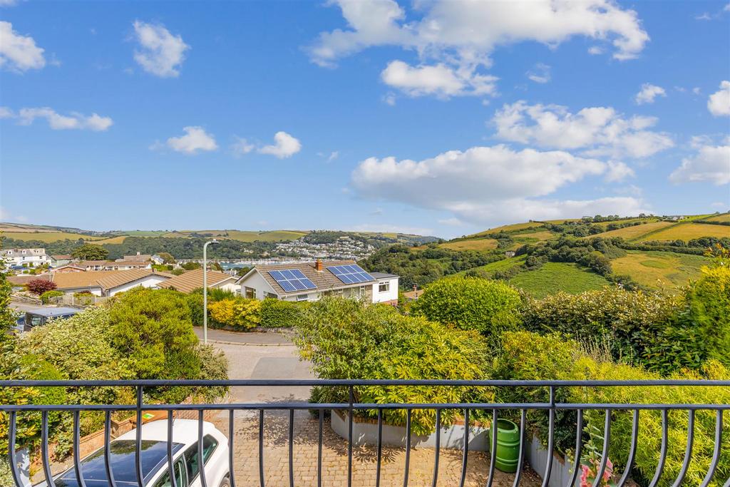 A05 - 12 Churchfields Dartmouth - 250701.jpg