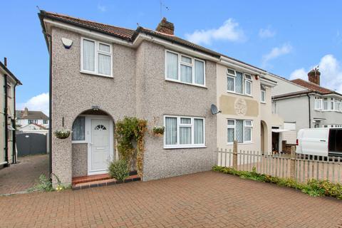 3 bedroom semi-detached house for sale, Windermere Avenue, Havering RM12
